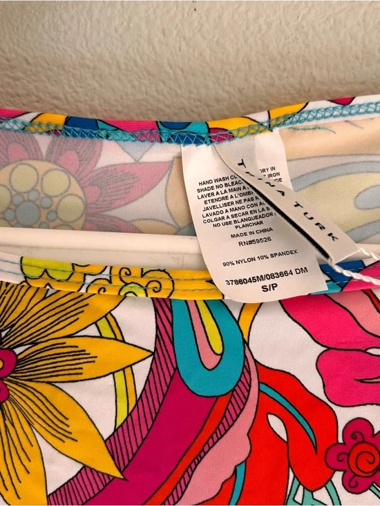 Trina Turk Floral Coverup Women's Small Pink Blue Tropical Beach Vacation - Picture 2 of 5